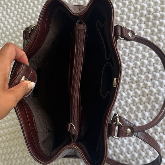 LIZ CLAIRBONE embossed faux croc satchel bag Dark Brown Crocodile Embossed Bag - Picture 12 of 16